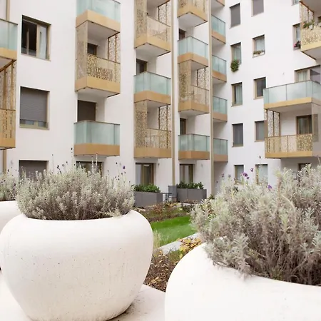 Magic Garden In Downtown Appartement